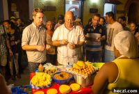 La Mona Arepas: Authentic Venezuelan Arepas Near You