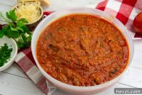 Authentic Homemade Spaghetti Sauce Recipe for Rich, Classic Flavor