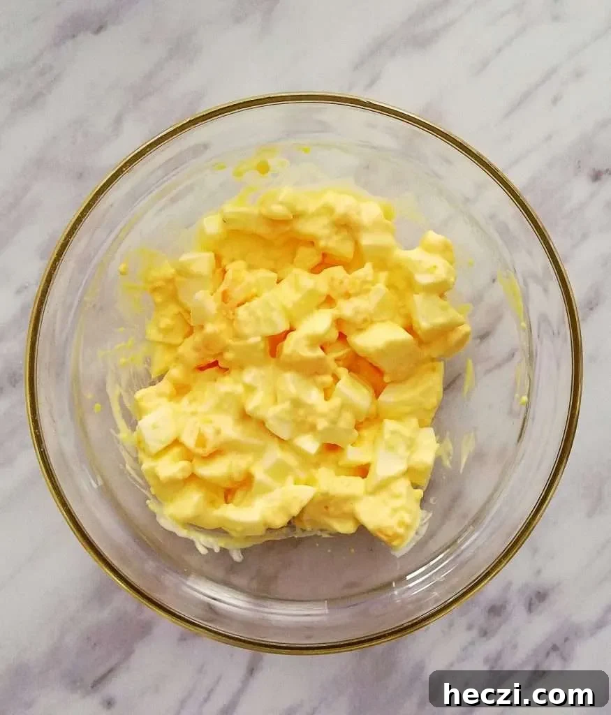 egg salad sandwich egg salad mixture