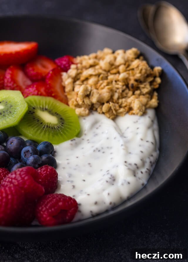Protein-Packed Chia Yogurt Breakfast Bowl with Berries 5 Chia Yogurt Breakfast Bowl