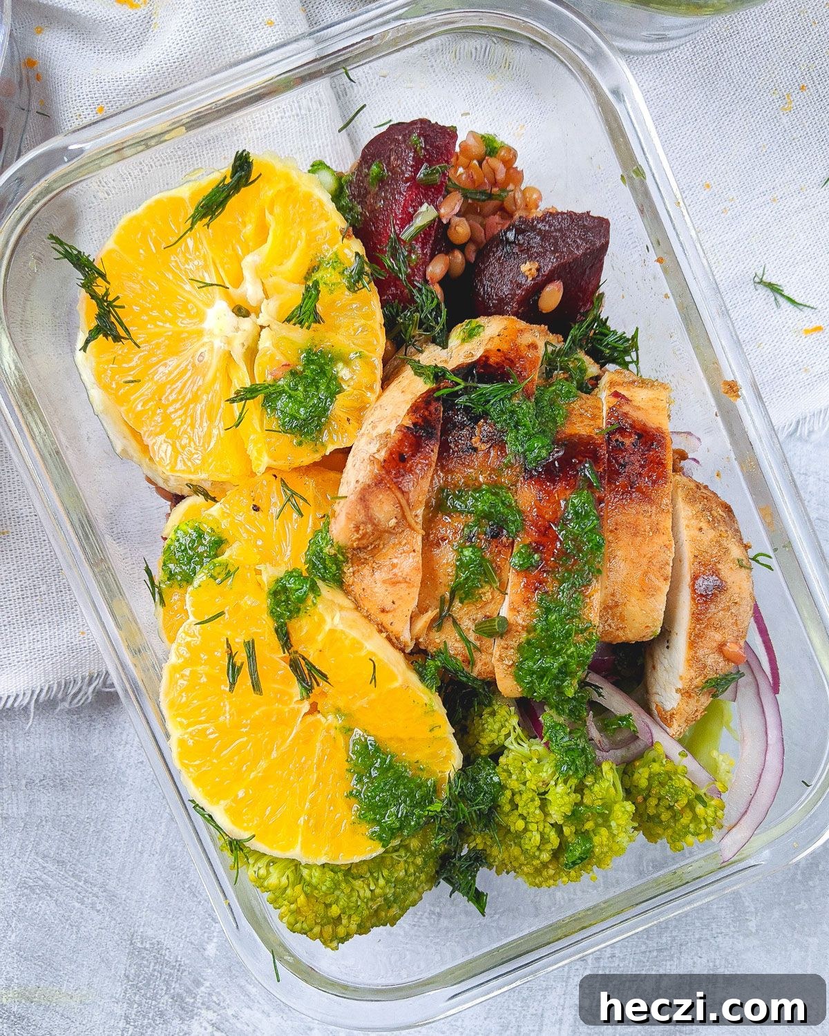 27 High-Protein Cold Lunch Ideas for Work and On-the-Go 20 Chicken with Broccoli, Beets and Farro Salad