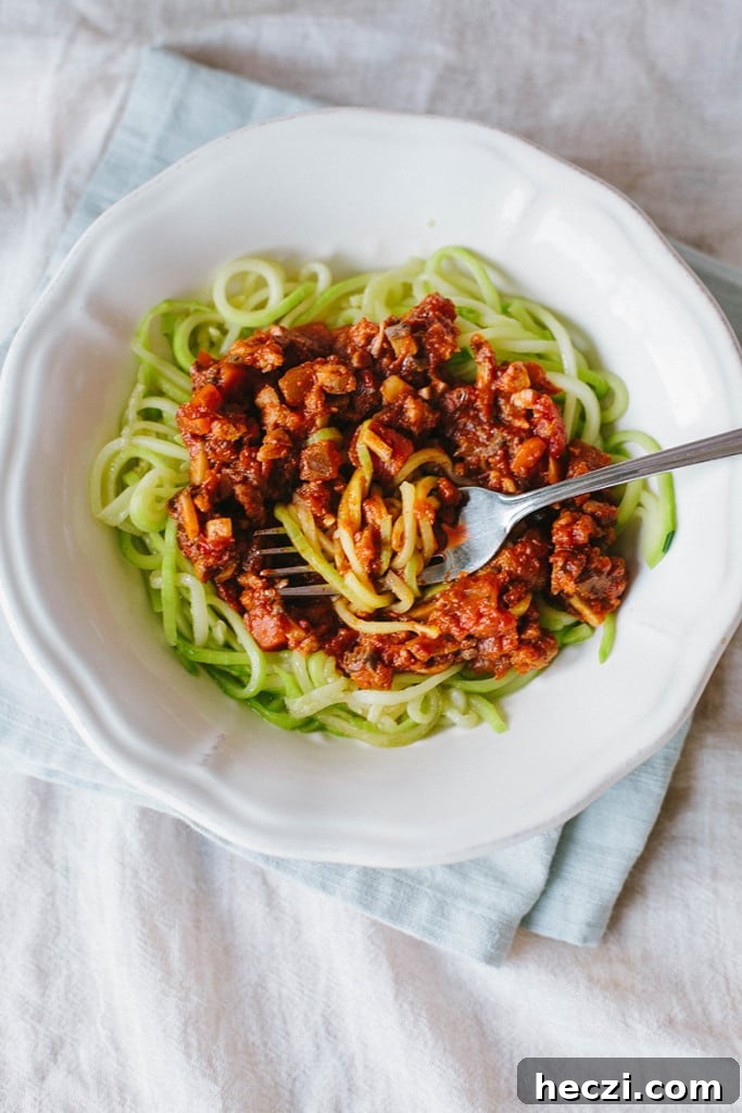 Mushroom Courgetti Bolognese Recipe – Low-Carb Zucchini Pasta with Savory Mushroom Ragu 4 Mushroom Courgetti Bolognese (Vegan, Gluten-free, Paleo)