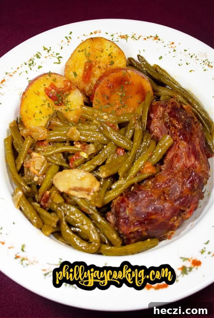 Southern-Style Green Beans with Bacon and Garlic (Homestyle Recipe) 6 Soul Food Green Beans Recipe
