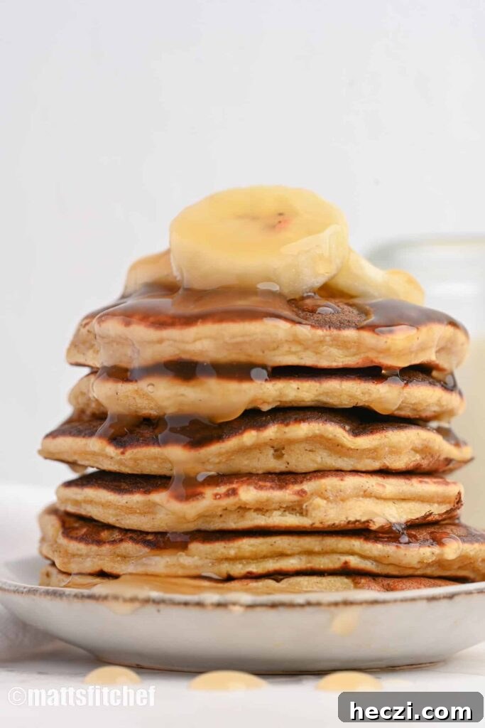 Protein Pancakes with Banana and Greek Yogurt 3 banana protein pancakes with oats