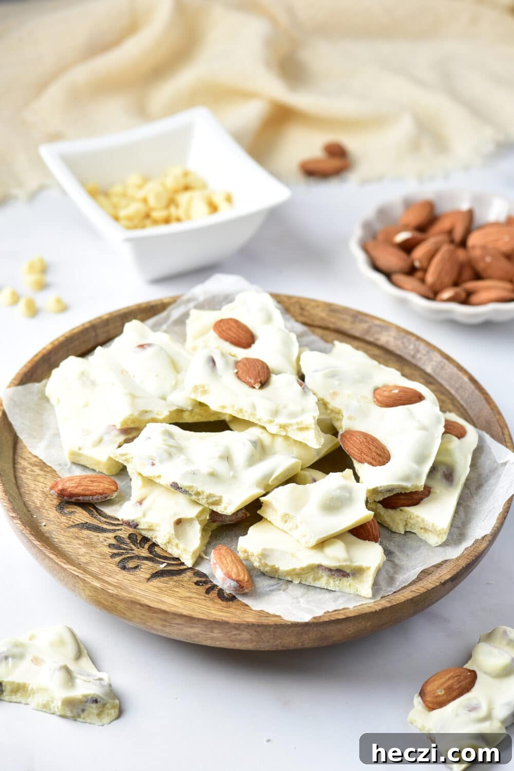 White Chocolate Almond Bark Recipe: Quick No-Bake Treat 11 img 20646 10