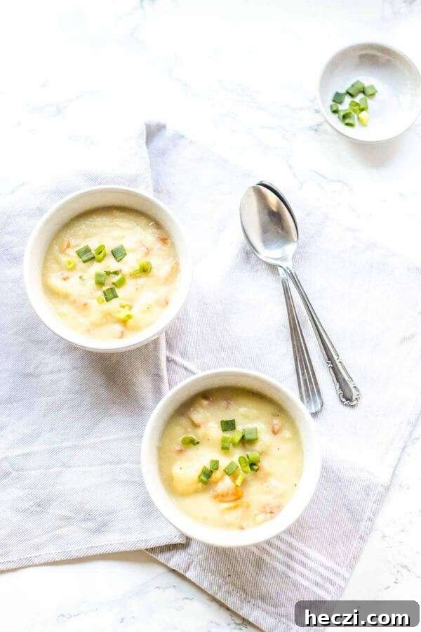 Creamy Cauliflower Soup with Garlic and Parmesan 5 This creamy cauliflower soup is a super-fast and easy soup recipe that you have on the table in half an hour. You can make it vegetarian or even vegan. Serve for lunch as a starter or a full meal with some bread.