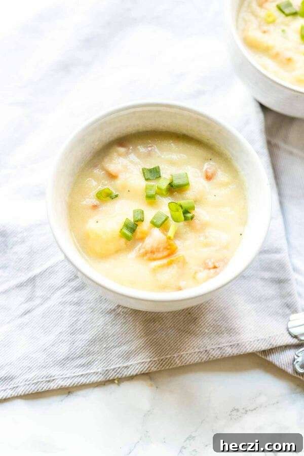 Creamy Cauliflower Soup with Garlic and Parmesan 8 This creamy cauliflower soup is a super-fast and easy soup recipe that you have on the table in half an hour. You can make it vegetarian or even vegan. Serve for lunch as a starter or a full meal with some bread.