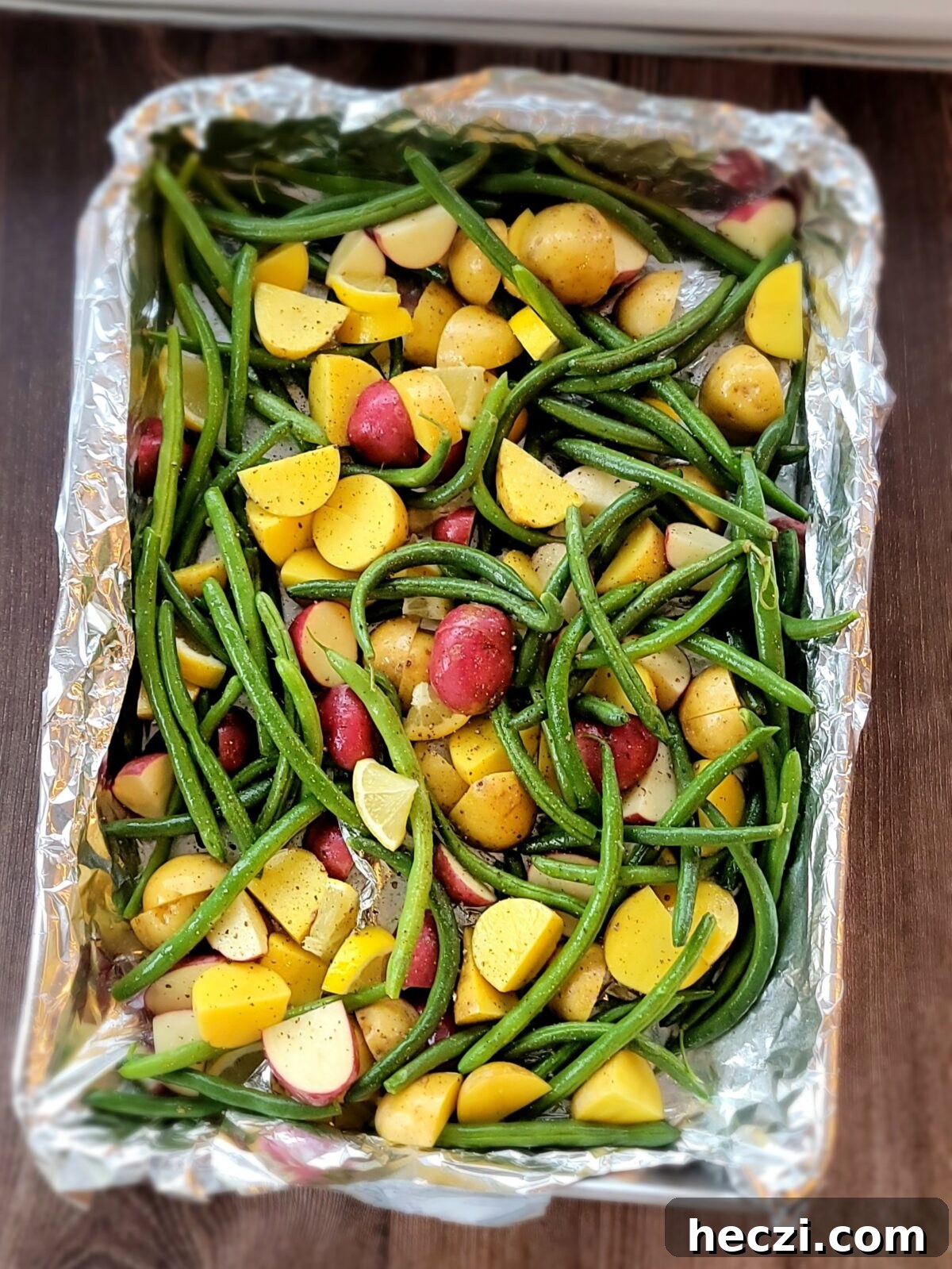 Lemon pieces on vegetables