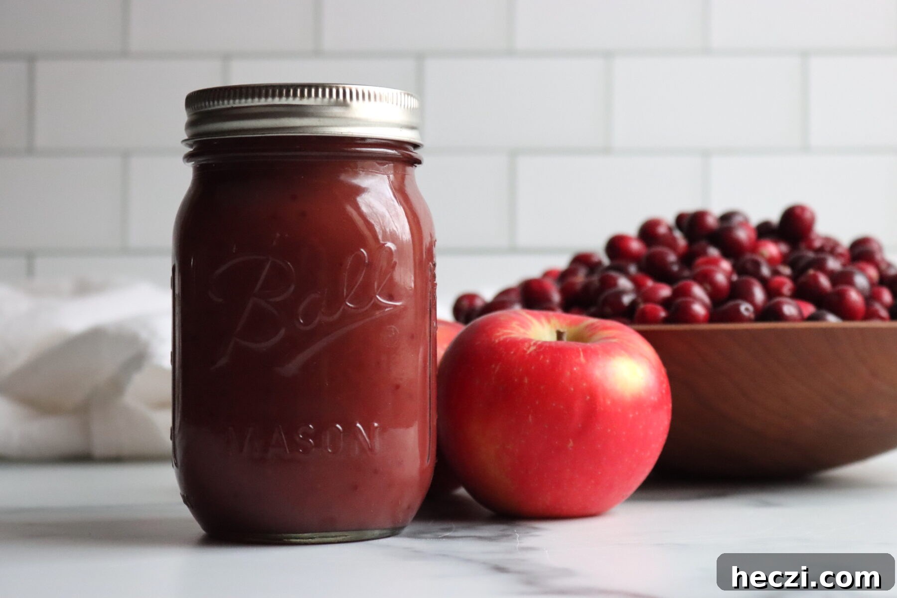 Cranberry Applesauce Recipe: Tangy Homemade Sauce in 20 Minutes 7 img 32748 7