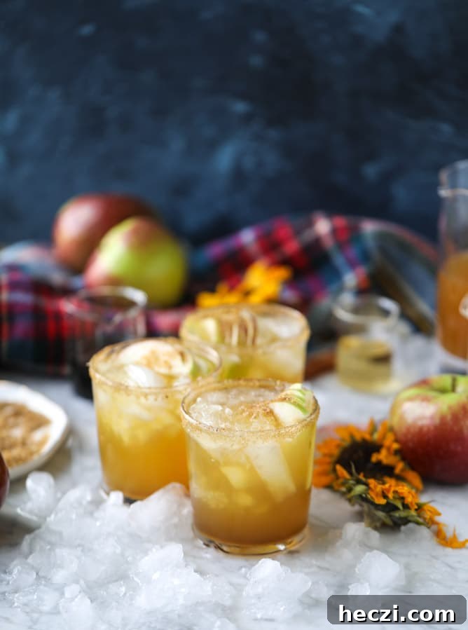Maple Honeycrisp Margarita Recipe — Autumn Apple Cocktail 2 maple honeycrisp margarita I howsweeteats.com