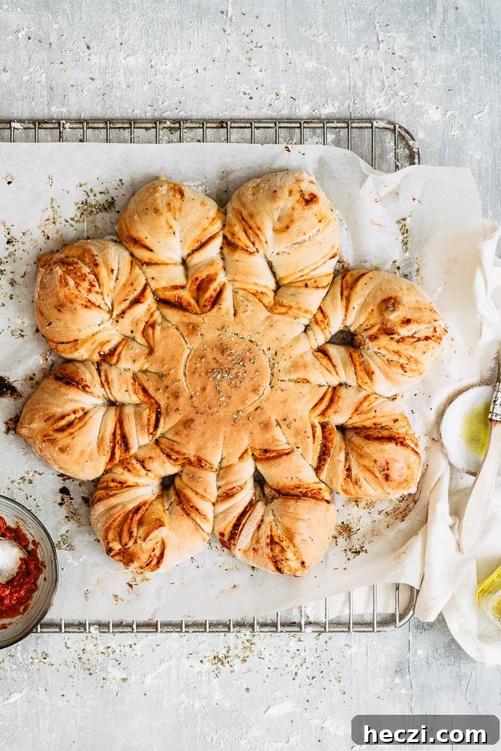 Easy and quick pizza star bread with tomato and mozzarella