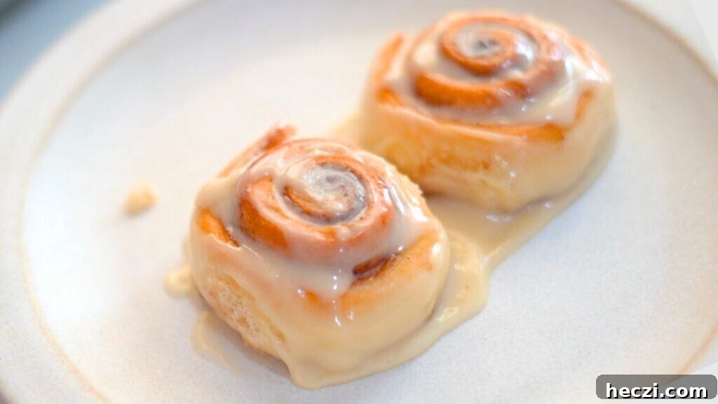 Pillowy Mini Cinnamon Rolls Recipe for Perfect Soft Bites 2 Easy Mini Cinnamon Rolls Recipe