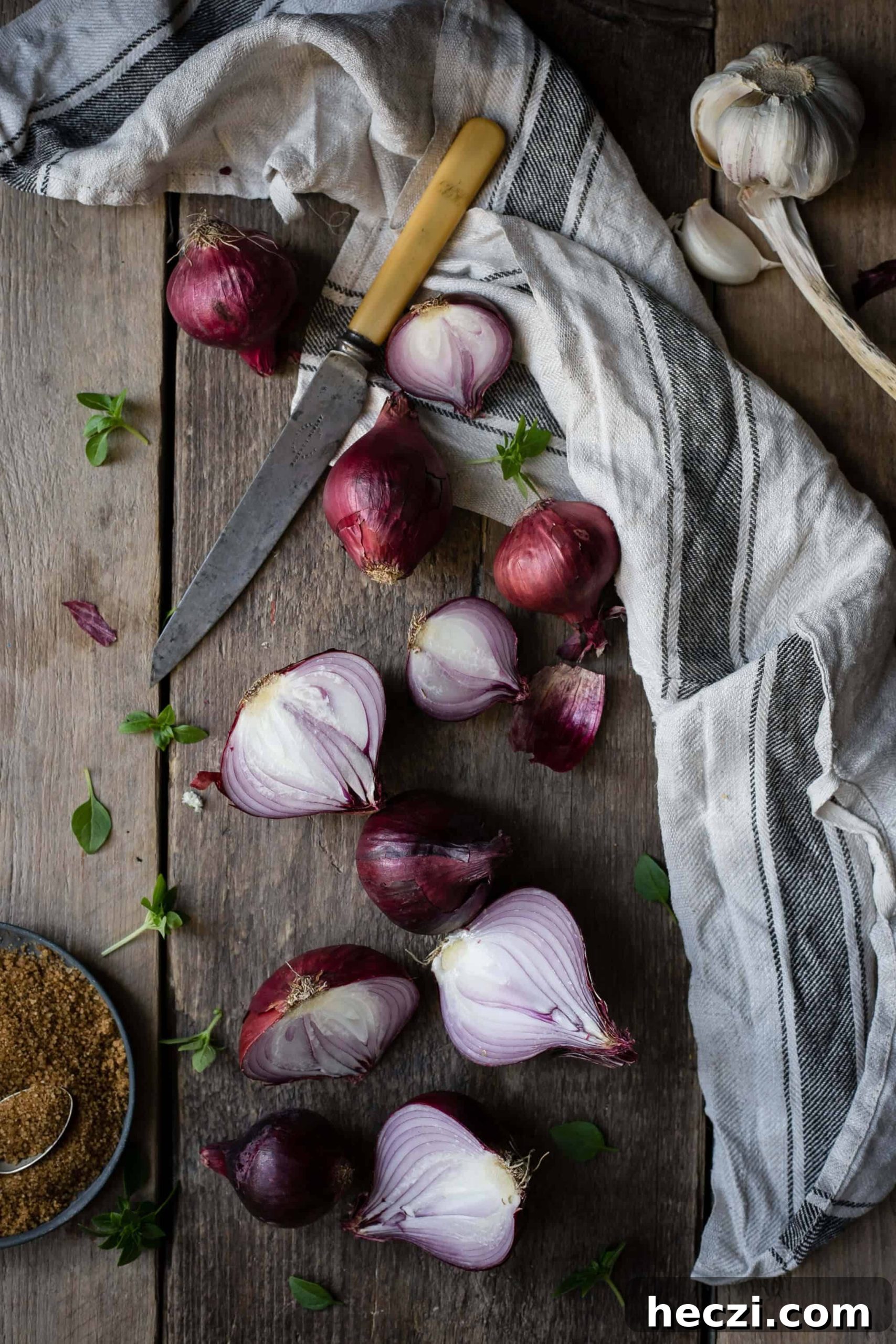 Sweet and Savory Red Onion Jam Recipe for Sandwiches & Cheese 3 Quick Red Onion Jam recipe | via @annabanana.co